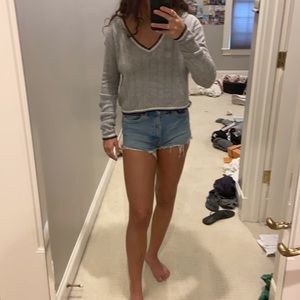 Brandy Melville Cropped V Neck Sweater